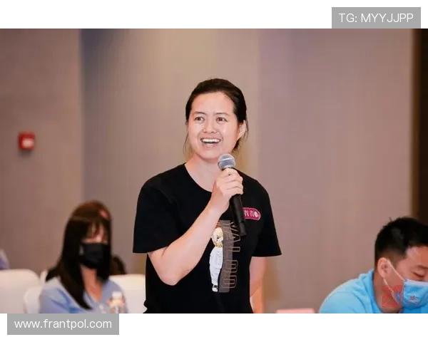 纵览尊龙AG旗舰厅官网，洞察行业趋势与发展方向